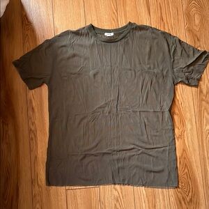 Green Short Sleeve Tee Classic Crew Neck